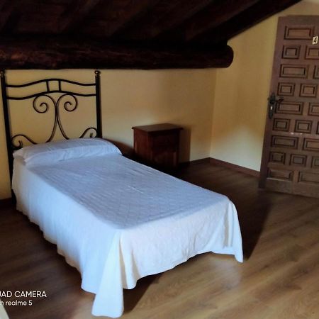 Casa Rural La Cancha I Navalacruz Eksteriør billede